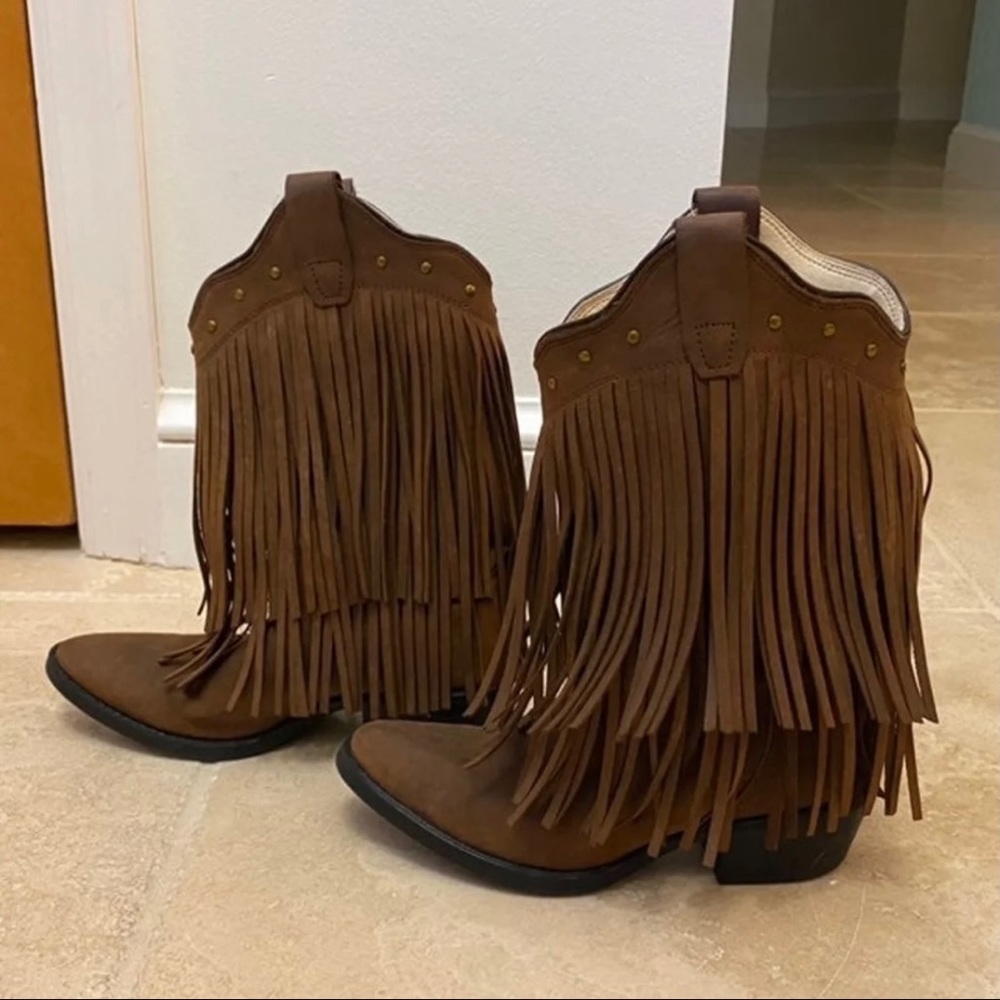 Girls fringe cowboy boots